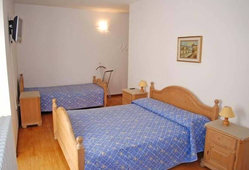 חדר סטנדרט לשלושה, Agriturismo Salizzoni