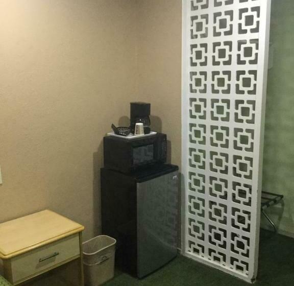 Номер Стандарт Индивидуальный, Budget Inn   Laytonville