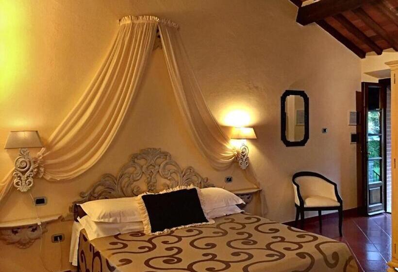 Номер Стандарт с Балконом, Calidario Terme Etrusche