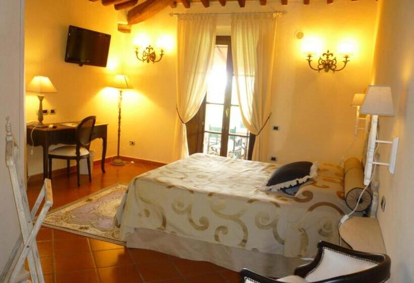 Номер Стандарт с Балконом, Calidario Terme Etrusche