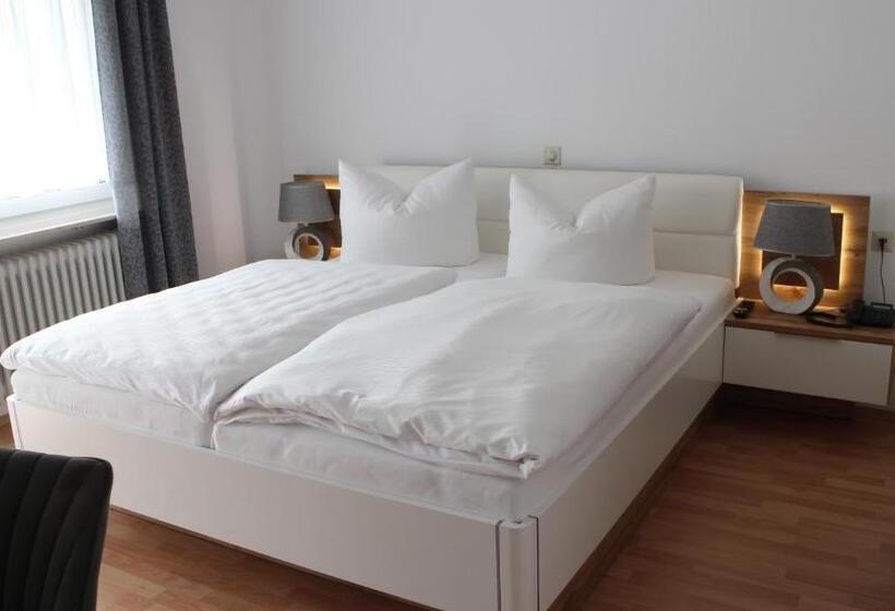 Büyük Çift Kişilik Yataklı Standart Oda, Glas Schwarzwald