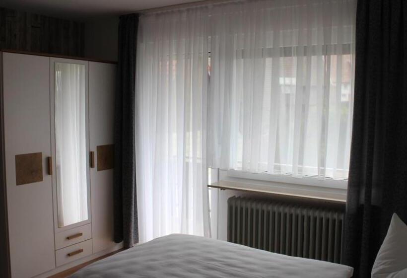 Büyük Çift Kişilik Yataklı Standart Oda, Glas Schwarzwald