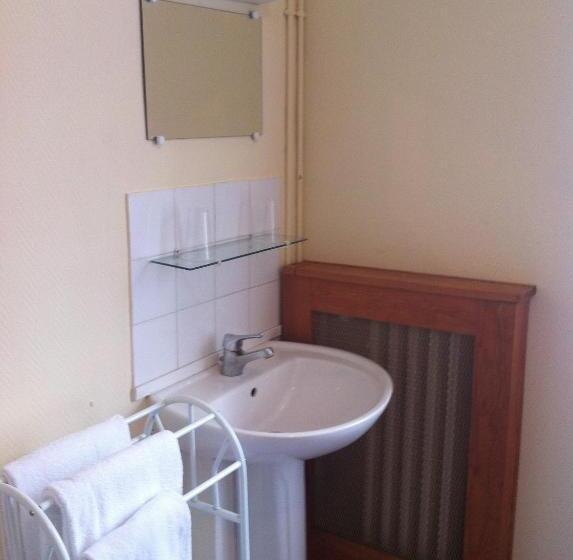 غرفة قياسية, Le Commerce