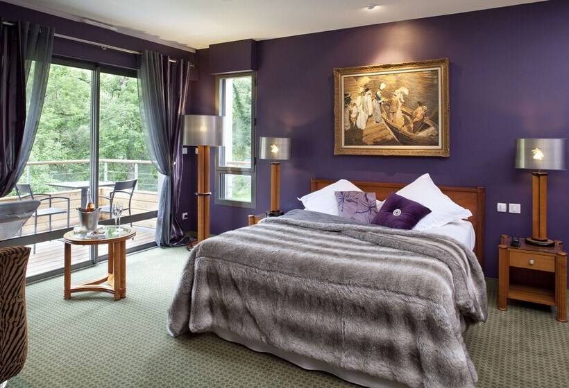 자쿠지 스위트, Logis La Source Bleue