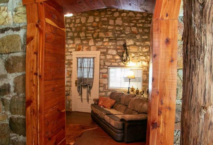 Люкс Кровать Кинг, Panther Valley Ranch