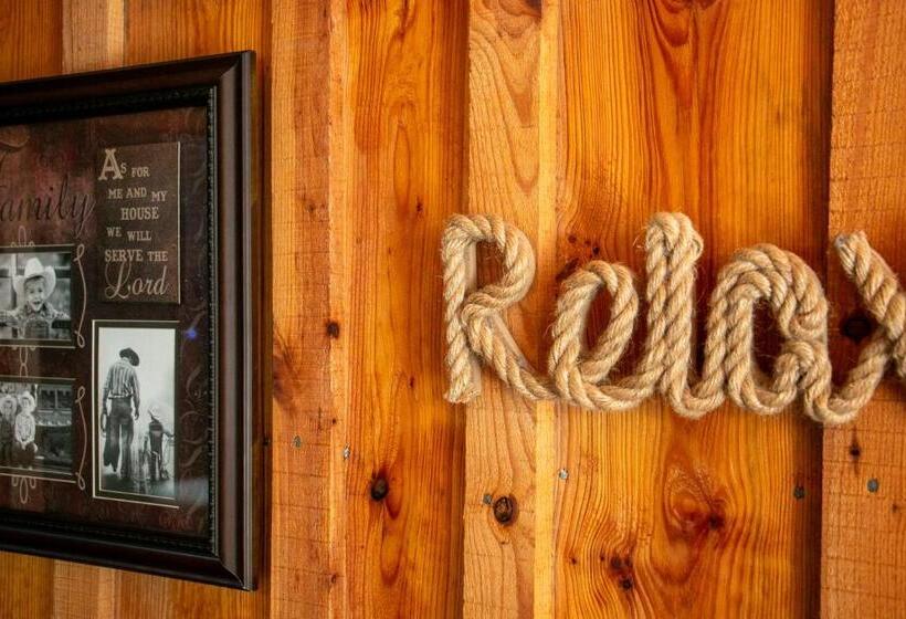 Люкс Кровать Кинг, Panther Valley Ranch