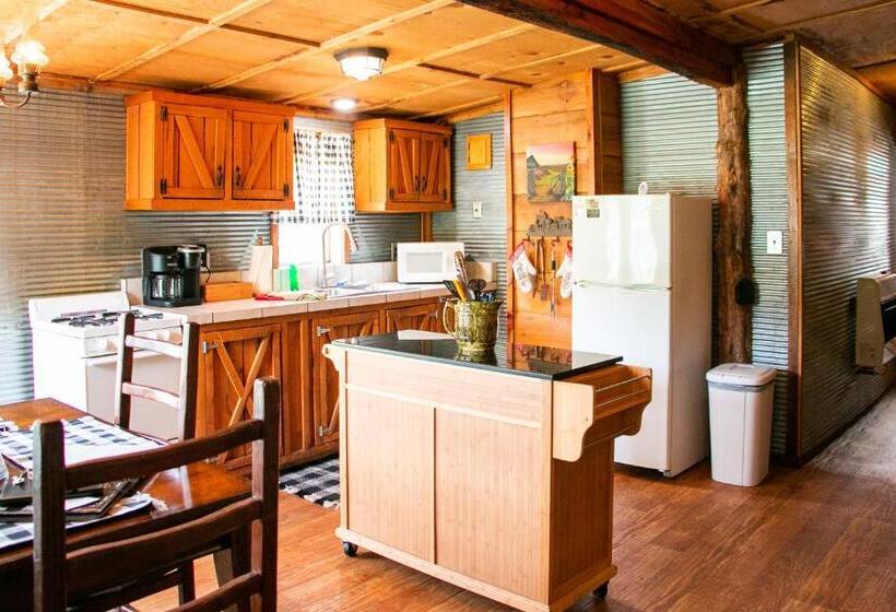 Люкс Кровать Кинг, Panther Valley Ranch