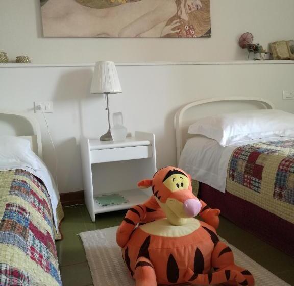 Семейный Номер, Olivia B&b And Apartment