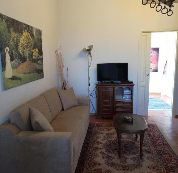 Апартаменты 1 Спальня, Olivia B&b And Apartment