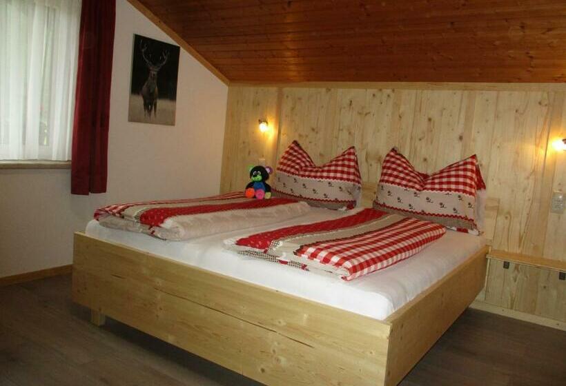 חדר סטנדרט, Adlerhorst