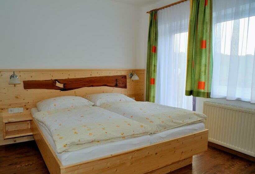 Номер Стандарт, Gasthof Zur Kirche