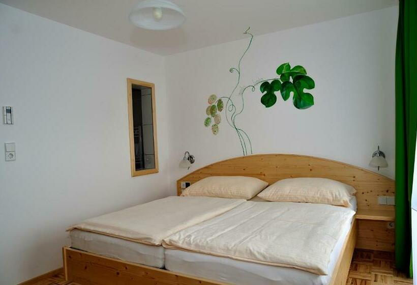 Номер Стандарт, Gasthof Zur Kirche