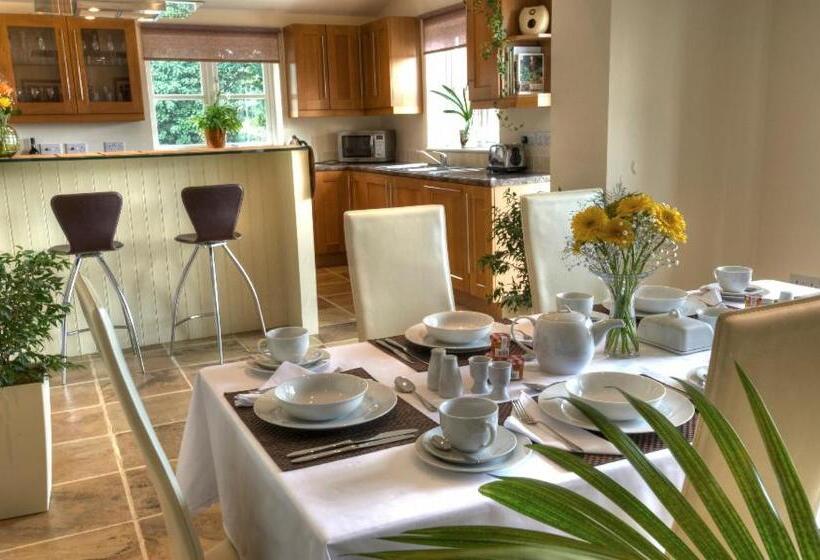 带大床的高级房间, Sunset House Bed And Breakfast