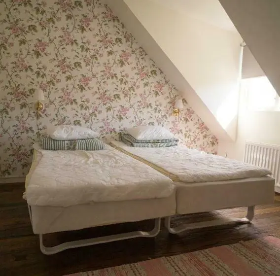 バス共有のスタンダードルーム, Tjärö Hotell & Vandrarhem