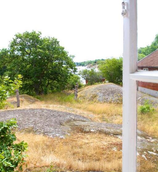 Трехместный Номер Стандарт Совместная Ванная, Tjärö Hotell & Vandrarhem