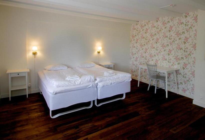 Номер Стандарт, Tjärö Hotell & Vandrarhem