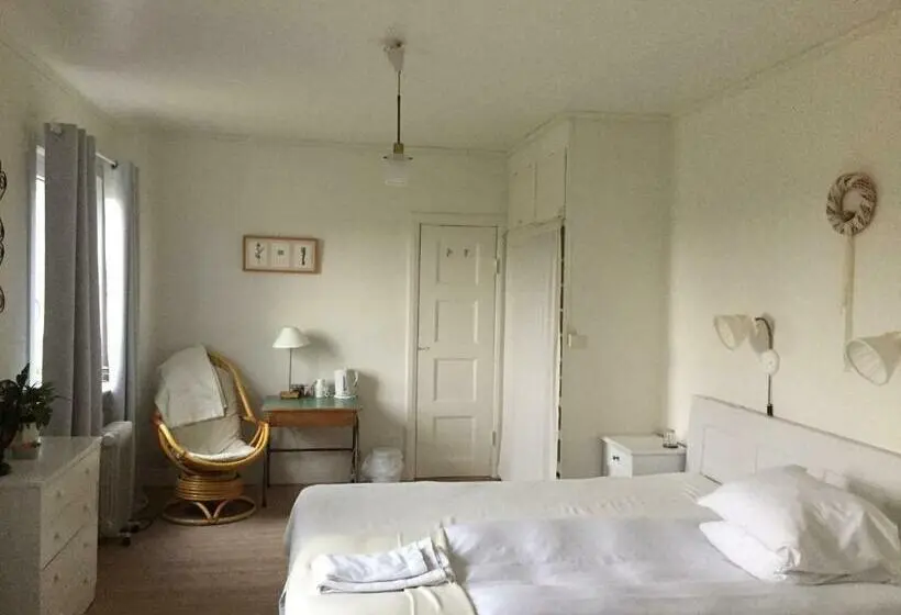 اتاق استاندارد, Wramsta B&b