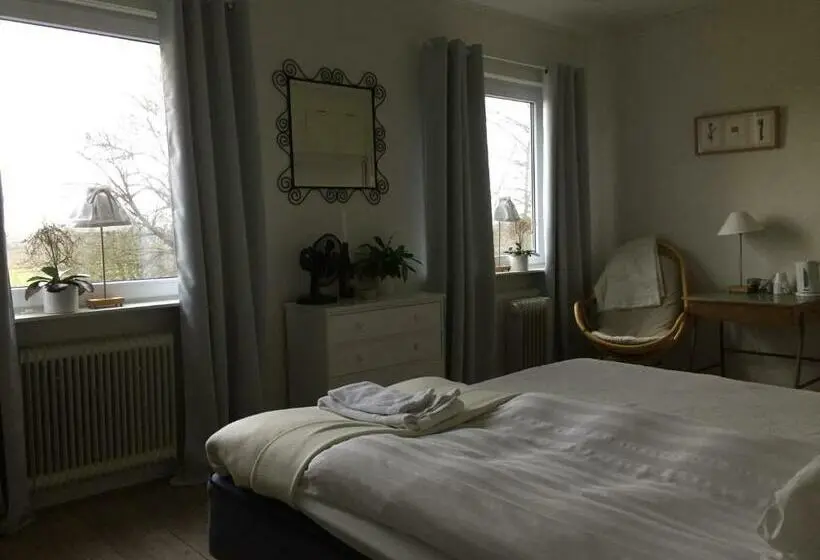 اتاق استاندارد, Wramsta B&b