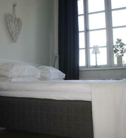 标准间, Wramsta B&b