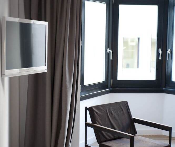 Suite, 9hotel Central