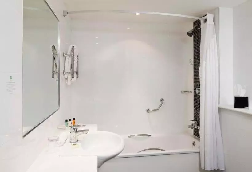 اتاق لوکس, Clayton Hotel Belfast City