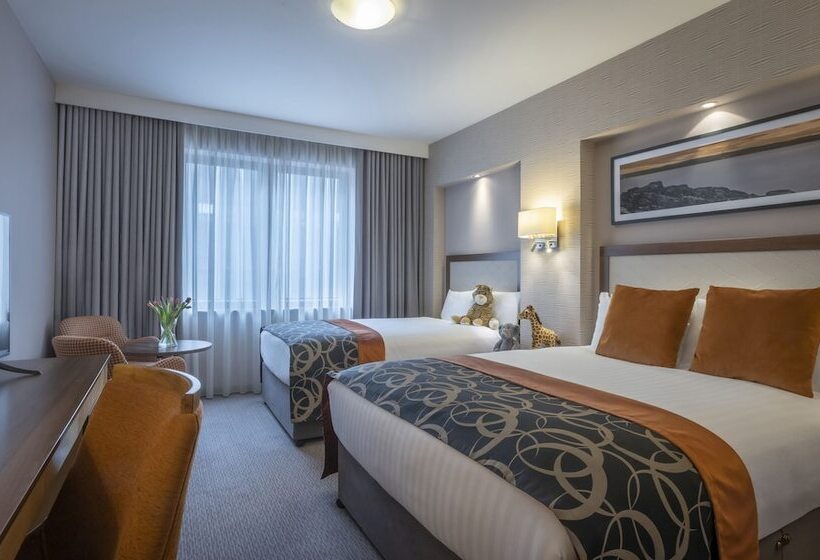 חדר דלוקס, Clayton Hotel Belfast City