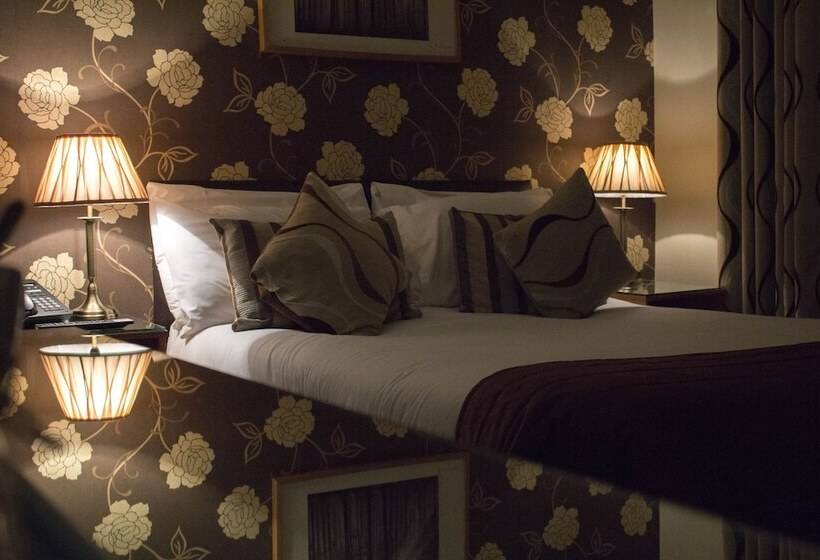 ファミリールーム, Dobbins Inn