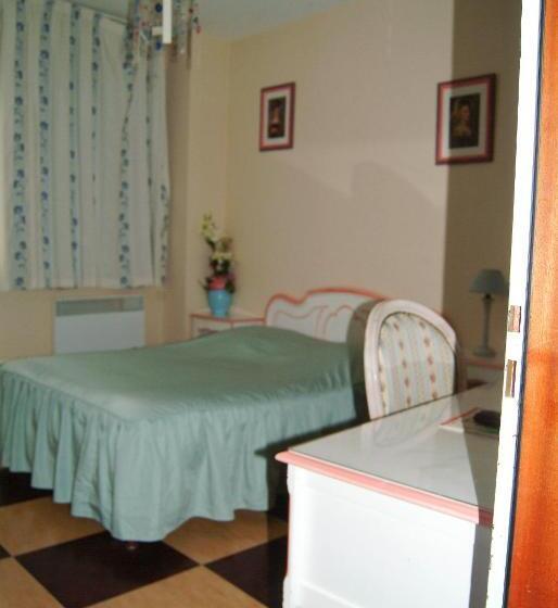 Номер Стандарт, Hôtel Bertrand