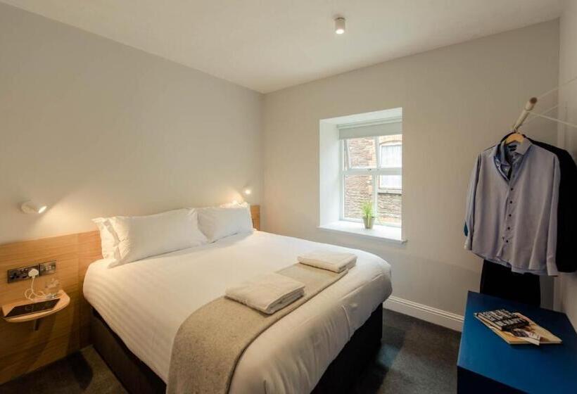 آپارتمان لوکس 2 خوابه, Isaacs Cork City