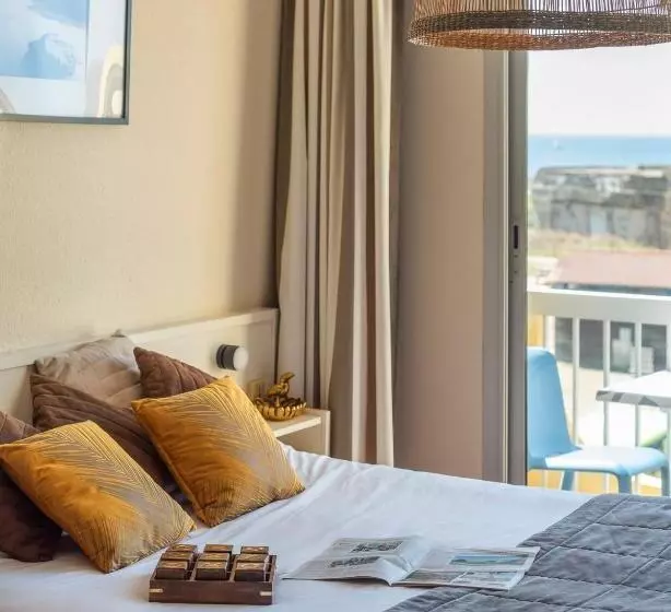 海の見えるコンフォートルーム, Logis Hôtel Restaurant Le Calluna