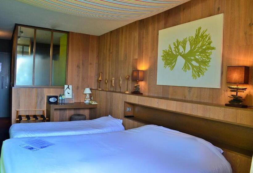 Трехместный Номер Superior, Logis Hôtel Restaurant Le Calluna