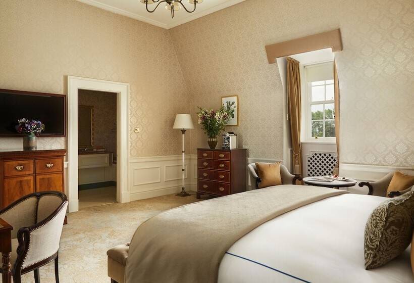 חדר דלוקס, The K Club