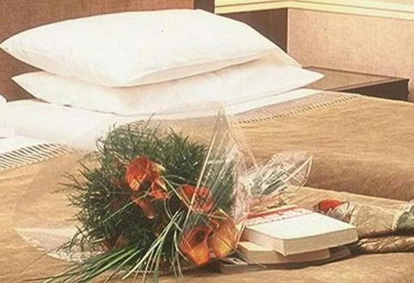 Номер Стандарт, Victoires Opera