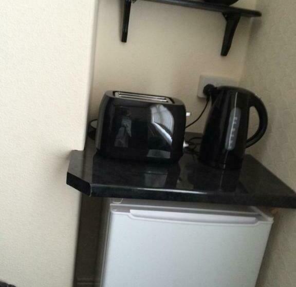 غرفة إقتصادية, Hardwick