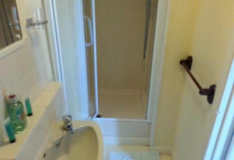 スタンダードルーム, Ostler Inn