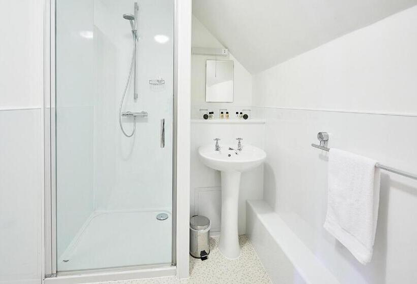 Номер Стандарт, The Bateman Arms At Shobdon