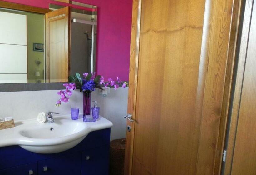 غرفة قياسية, B&b Monte Di Bu