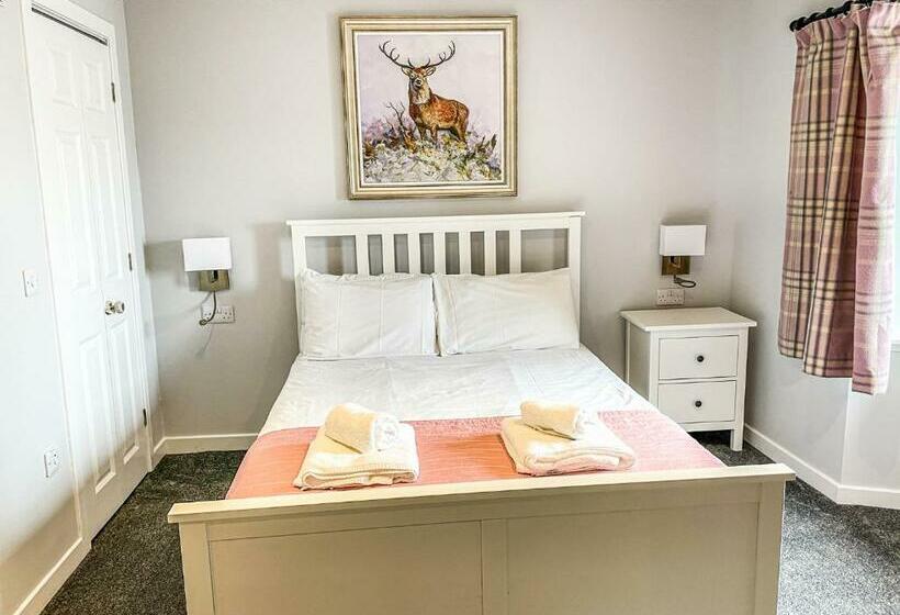 Номер Стандарт, Broadford House Skye