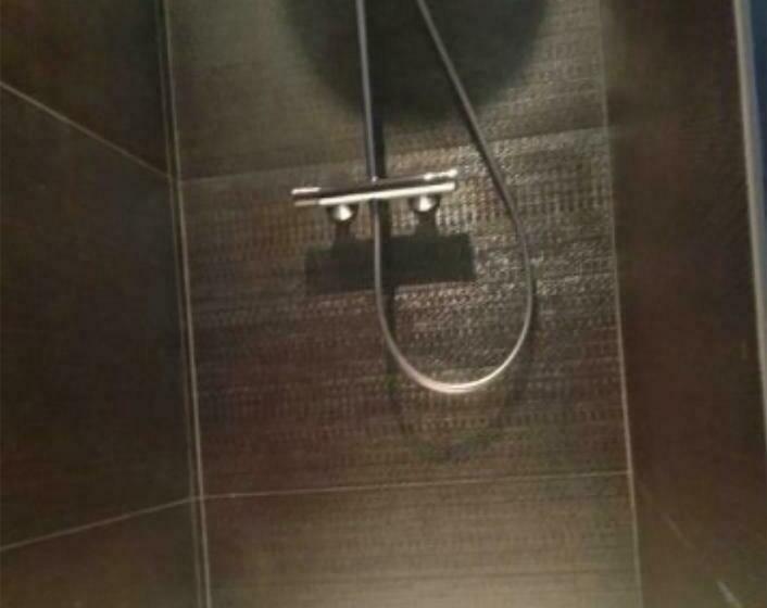 스탠다드 트리플 룸, Hôtel De La Distillerie