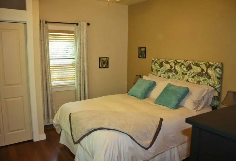デラックススイート, The Inn At Shasta Lake