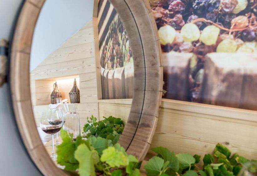 חדר סטנדרט, מיטת קינג, מותאם לאדם עם מוגבלויות, Agritur La Dolce Mela   Adults Only