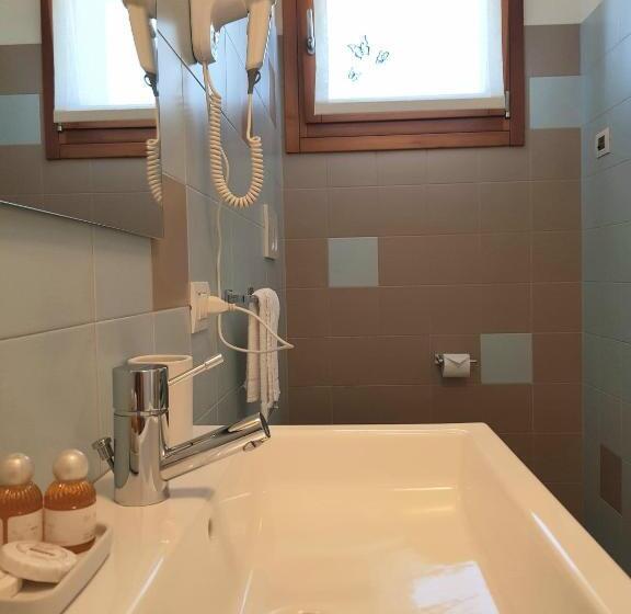 غرفة قياسية مطلة على الجبل, Agriturismo Casa Rossa