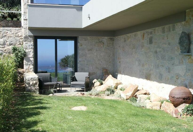 オーシャンビュースタンダードルームテラス付き, Quinta Vale Da Roca