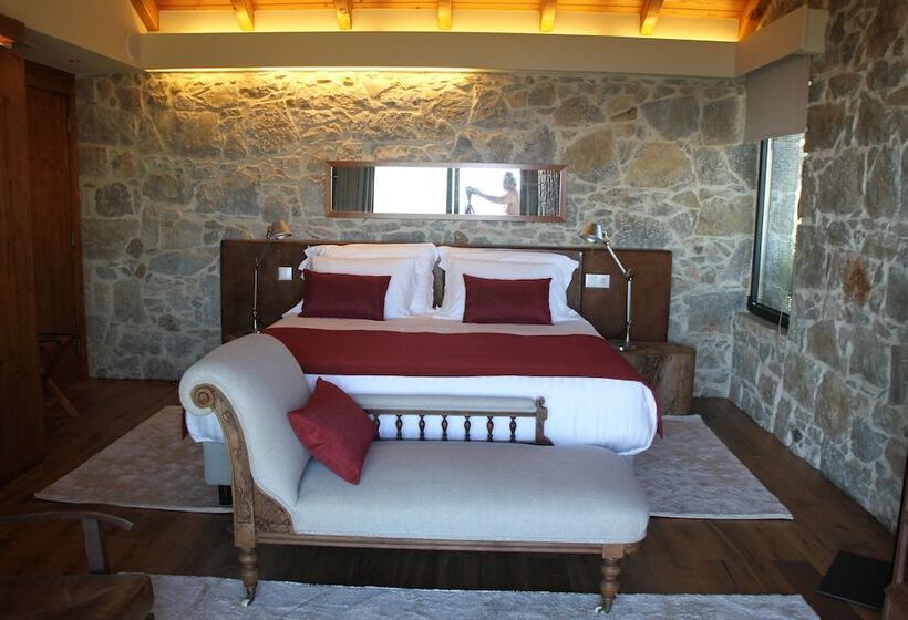 オーシャンビュースタンダードルームテラス付き, Quinta Vale Da Roca