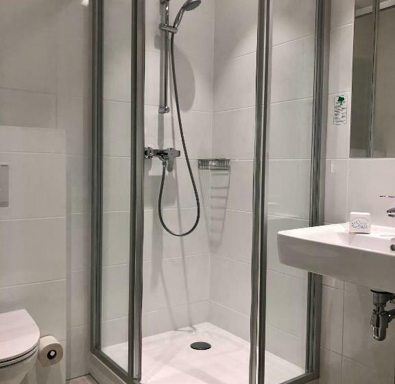 Standard-huone, Stich