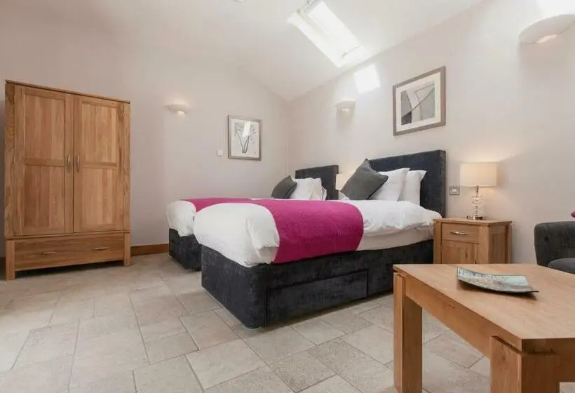 スタンダードルーム, Mincombe Barn Bed & Breakfast