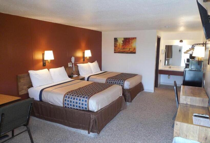 غرفه قياسيه سريرين مزدوجين, Motel 70