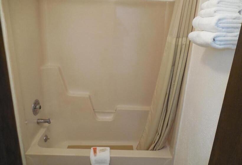 غرفة قياسية سرير كينج, Motel 70