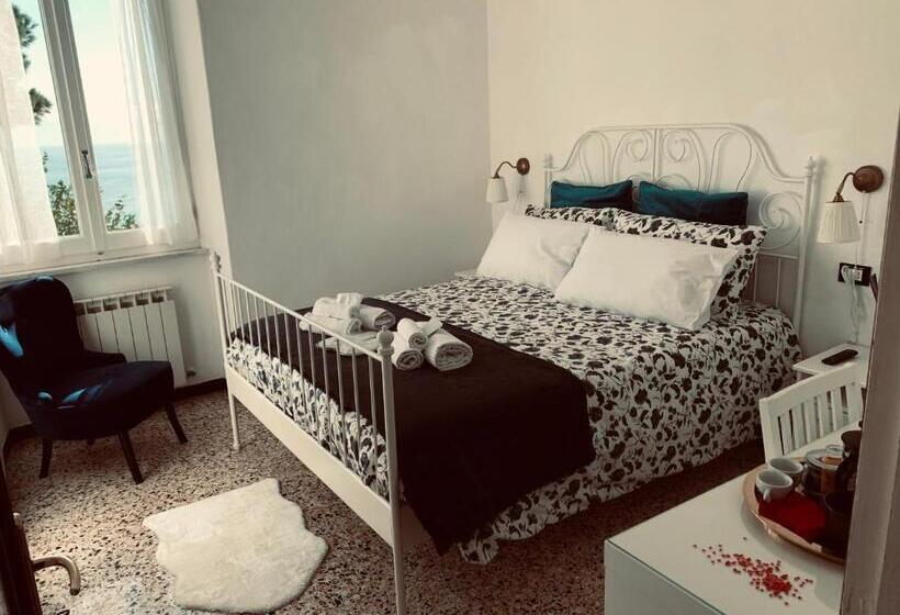 Номер Economy, Corniglia Dreams