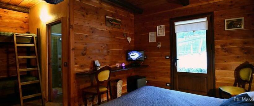 חדר סטנדרט לארבעה, Trout Lodge